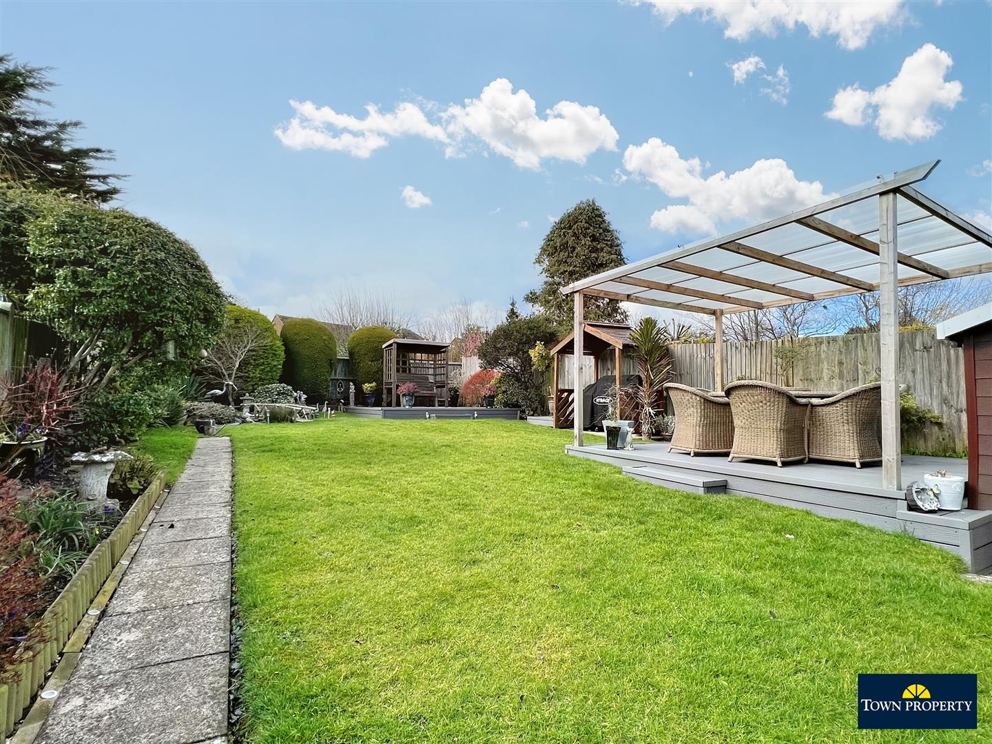 Property Details for Willingdon Park Drive Eastbourne East Sussex BN22